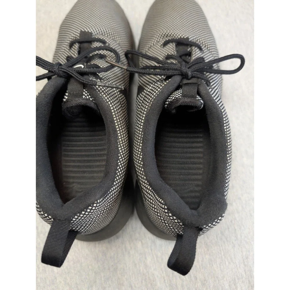Nike Roshe One Premium Men's Black Low Top Athletic Sneaker 525234-005 s-11 2015